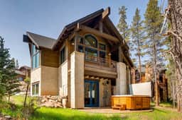 Slope Side Custom Luxury Home with Hot Tub - Image 2