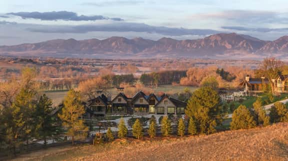 Sundance Luxury Farm Estate at Boulder Valley - Image 5