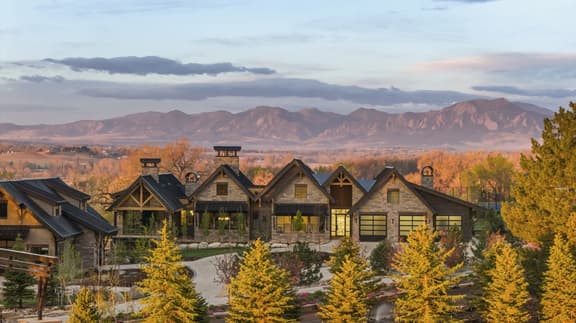 Sundance Luxury Farm Estate at Boulder Valley - Image 1